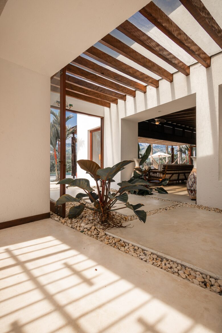 Luxury Jungle Haven with Infinity Views - Amaga, Colombia