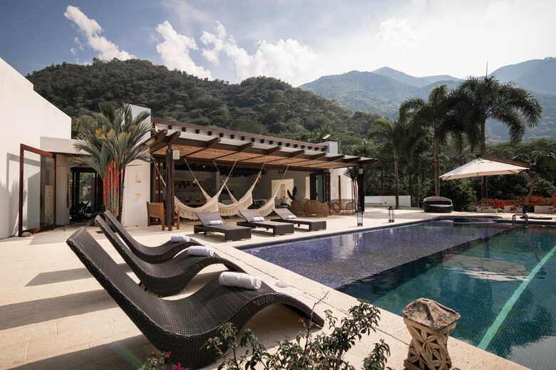 Luxury Jungle Haven with Infinity Views - Amaga, Colombia