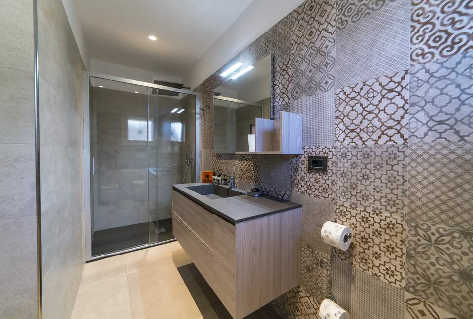 Elegant Taormina Retreat Overlooking Isola Bella - Taormina, Italy