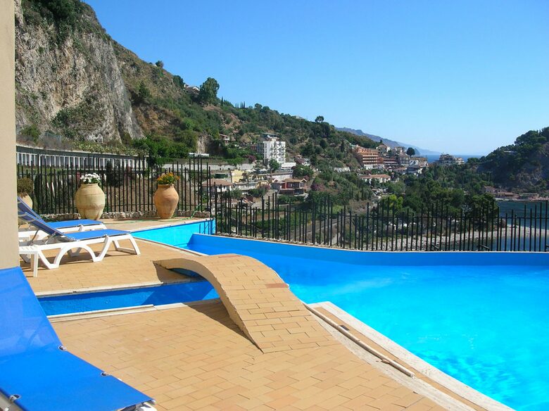 Elegant Taormina Retreat Overlooking Isola Bella - Taormina, Italy