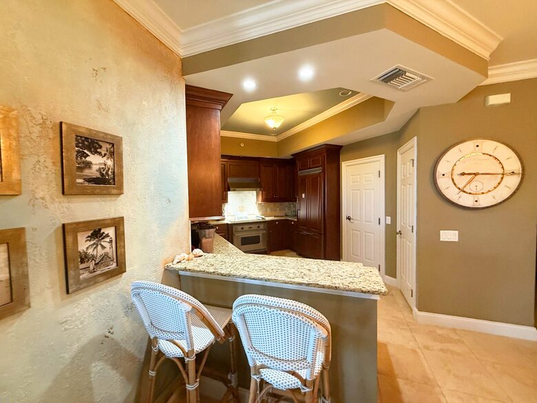 Exquisite Golf Resort Condo with Private Balcony - Palm Coast, Florida