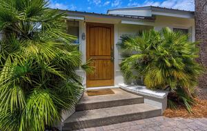 Classic 30A Escape with Private Pool & Yard - Santa Rosa Beach, Florida