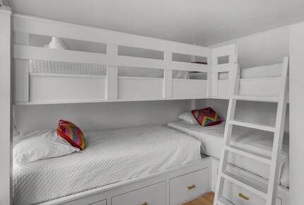 Classic 30A Escape with Private Pool & Yard - Santa Rosa Beach, Florida