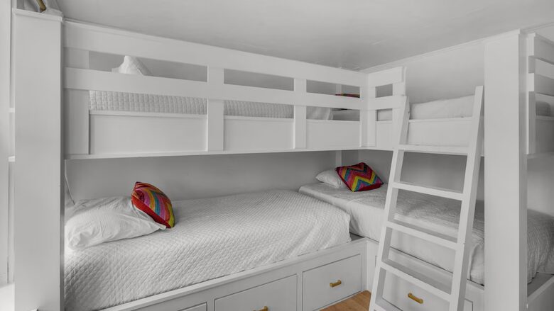 Classic 30A Escape with Private Pool & Yard - Santa Rosa Beach, Florida