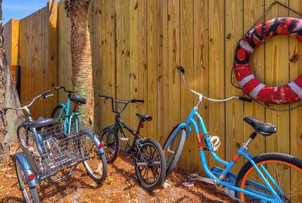 Classic 30A Escape with Private Pool & Yard - Santa Rosa Beach, Florida