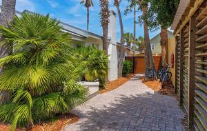 Classic 30A Escape with Private Pool & Yard - Santa Rosa Beach, Florida