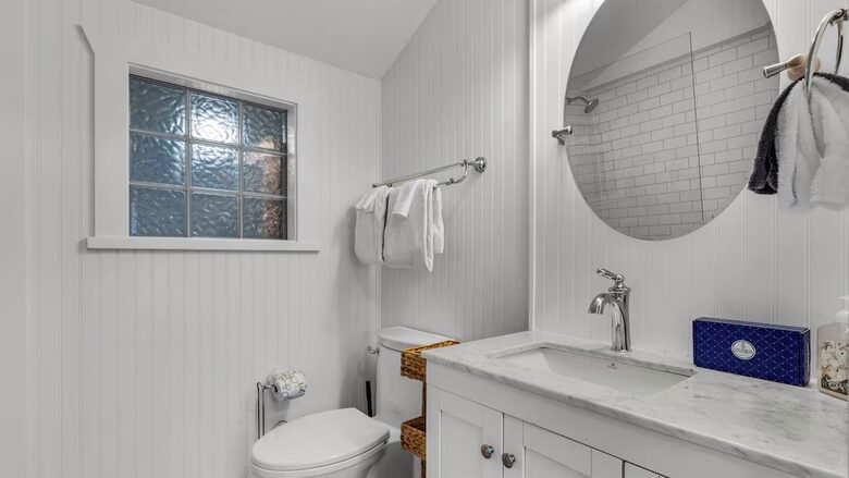 Classic 30A Escape with Private Pool & Yard - Santa Rosa Beach, Florida