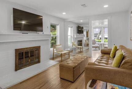 Classic 30A Escape with Private Pool & Yard - Santa Rosa Beach, Florida