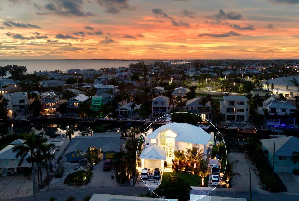 Island Life Villa - 5 Bed at Anna Maria, Florida - Holmes Beach, Florida