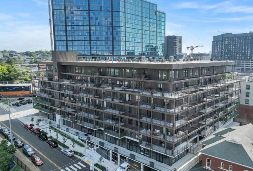 Southern Comfort | Downtown Nashville Luxury - Nashville, Tennessee