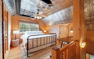 Charming Countryside Retreat near Fredericksburg - Fredericksburg, Texas