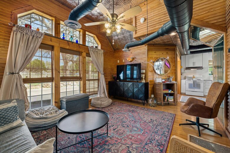 Charming Countryside Retreat near Fredericksburg - Fredericksburg, Texas