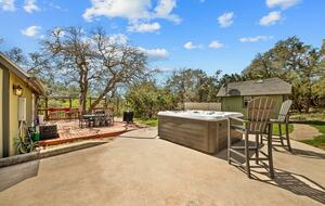 Charming Countryside Retreat near Fredericksburg - Fredericksburg, Texas