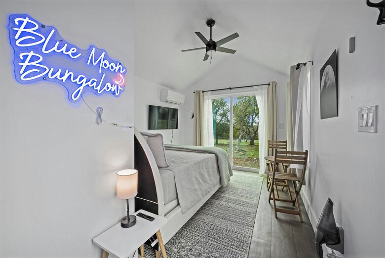 Charming Countryside Retreat near Fredericksburg - Fredericksburg, Texas