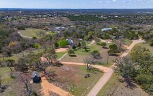 Charming Countryside Retreat near Fredericksburg - Fredericksburg, Texas