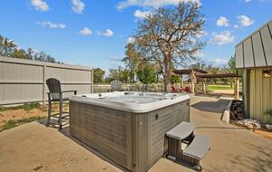 Charming Countryside Retreat near Fredericksburg - Fredericksburg, Texas