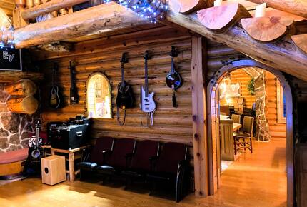 Splinter Shack Lodge | Charming Ski Log Cabin 20 minutes from Snowbasin! - Ogden, Utah