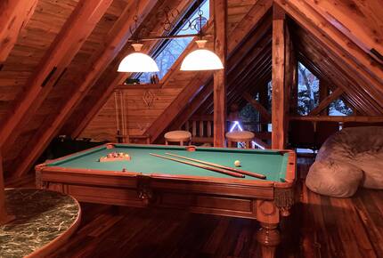 Splinter Shack Lodge | Charming Ski Log Cabin 20 minutes from Snowbasin! - Ogden, Utah