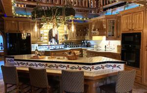 Splinter Shack Lodge | Charming Ski Log Cabin 20 minutes from Snowbasin! - Ogden, Utah