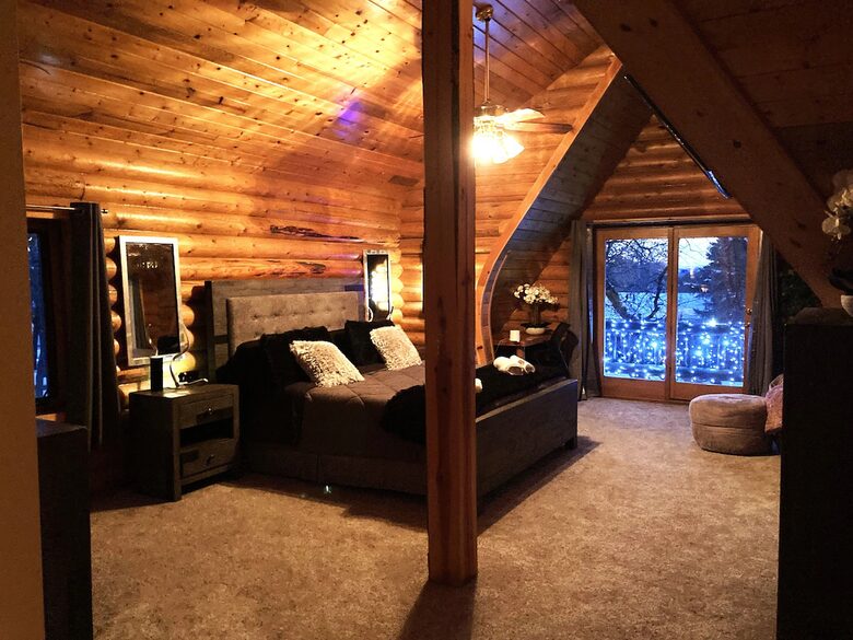 Splinter Shack Lodge | Charming Ski Log Cabin 20 minutes from Snowbasin! - Ogden, Utah