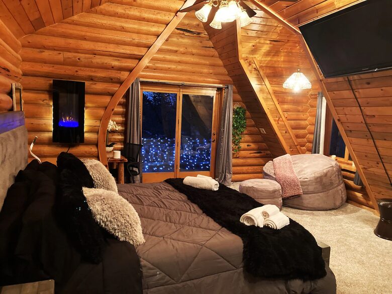 Splinter Shack Lodge | Charming Ski Log Cabin 20 minutes from Snowbasin! - Ogden, Utah