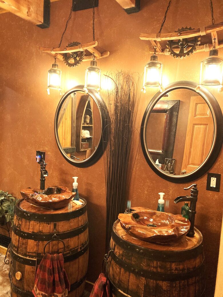Splinter Shack Lodge | Charming Ski Log Cabin 20 minutes from Snowbasin! - Ogden, Utah