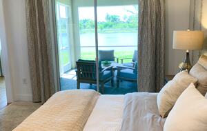 Relaxed Florida Living Near Downtown Naples - Naples, Florida