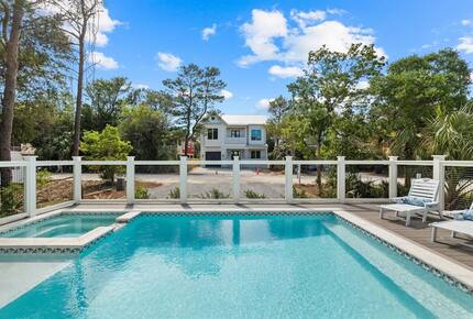 Elevated 30A Living Steps from the Sand - Santa Rosa Beach, Florida