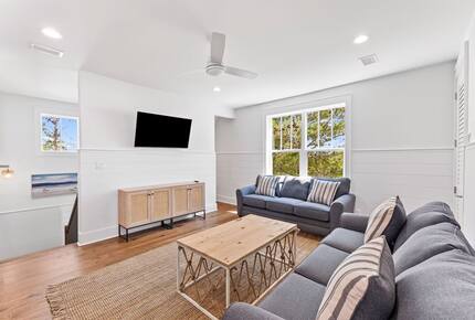 Elevated 30A Living Steps from the Sand - Santa Rosa Beach, Florida