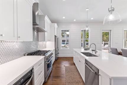 Elevated 30A Living Steps from the Sand - Santa Rosa Beach, Florida