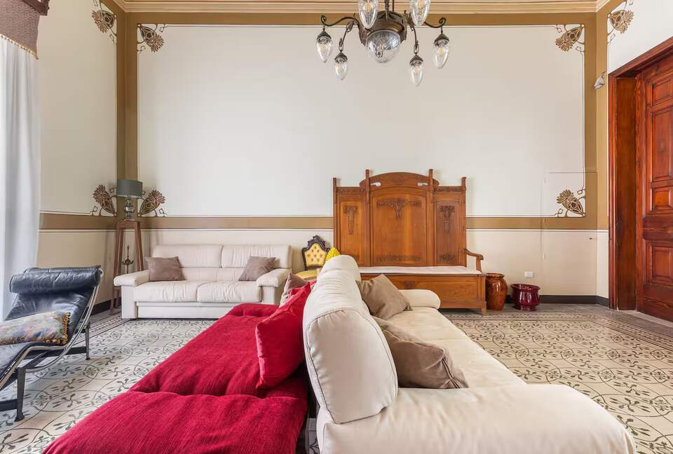 Liberty-Inspired Apartment with Terrace & Frescoes - Trepuzzi, Italy