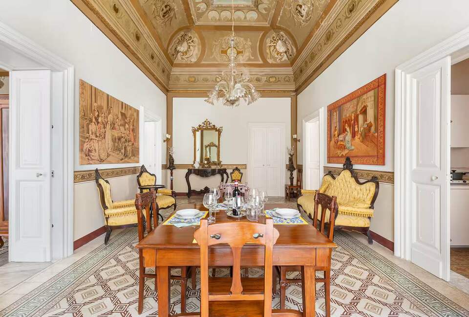 Liberty-Inspired Apartment with Terrace & Frescoes - Trepuzzi, Italy