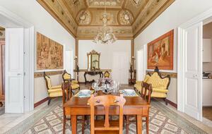 Liberty-Inspired Apartment with Terrace & Frescoes - Trepuzzi, Italy