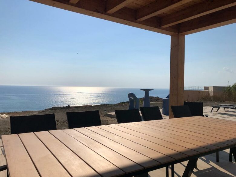 Coastal Villa with Pool & Sea Views - Sciacca, Italy