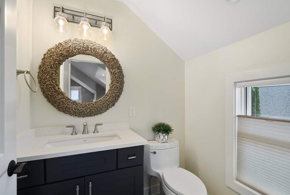 Charming Waterfront Retreat in Burlington - Burlington, Wisconsin