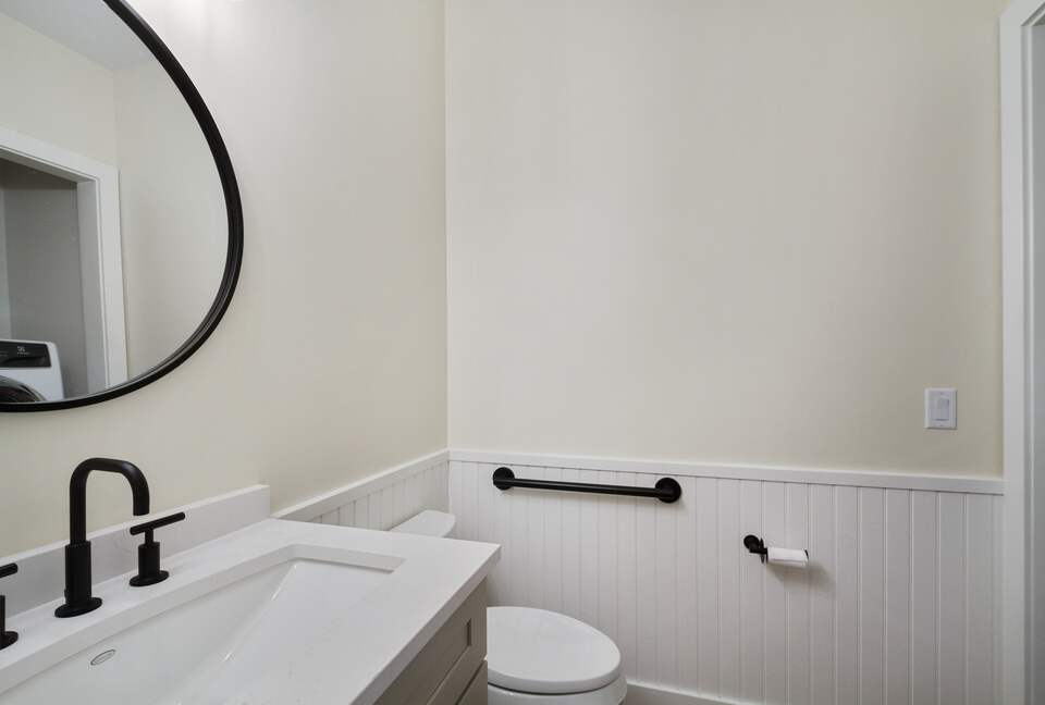 Charming Waterfront Retreat in Burlington - Burlington, Wisconsin