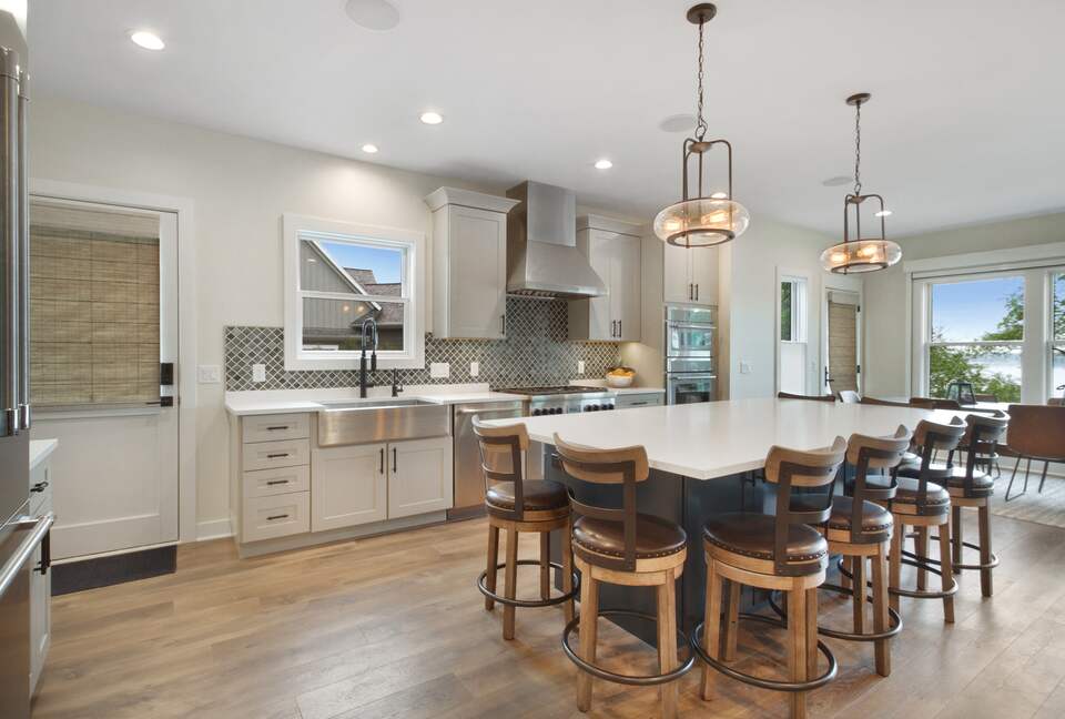 Charming Waterfront Retreat in Burlington - Burlington, Wisconsin