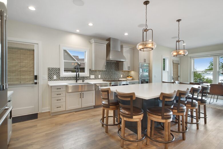 Charming Waterfront Retreat in Burlington - Burlington, Wisconsin