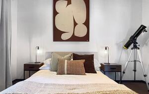 Clifftop Elegance in the Blue Mountains - Wentworth Falls, Australia