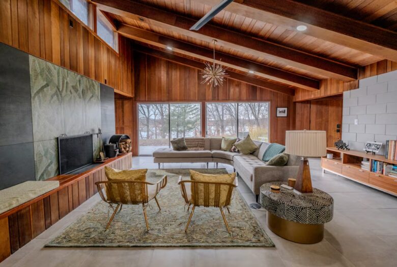 Mid-Century Haven with Private Lakes and Endless Views - Erhard, Minnesota