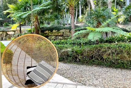 Oakwood Escape | Spa, Style & Serenity - Matcham, Australia