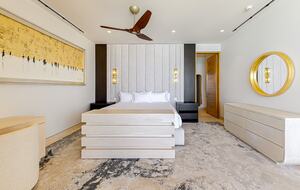 Querencia Oceanfront Elegance