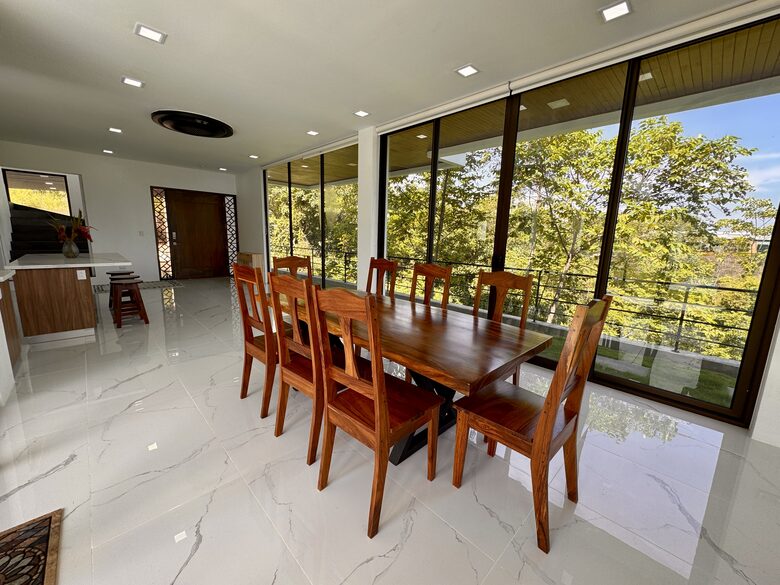 Modern Jungle Escape Near Jacó - Jacó, Costa Rica