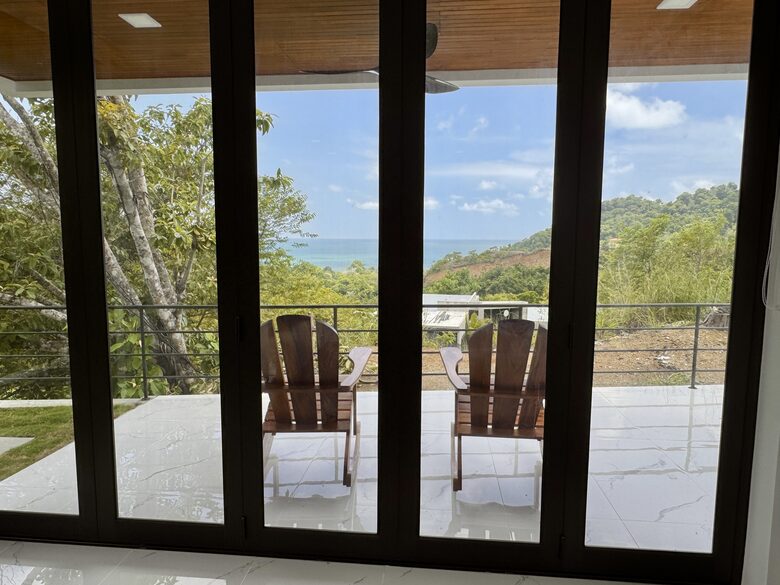 Modern Jungle Escape Near Jacó - Jacó, Costa Rica