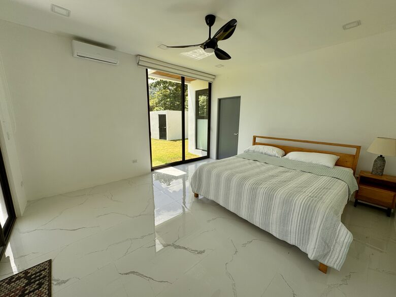 Modern Jungle Escape Near Jacó - Jacó, Costa Rica