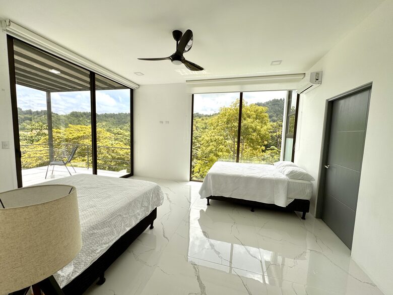 Modern Jungle Escape Near Jacó - Jacó, Costa Rica