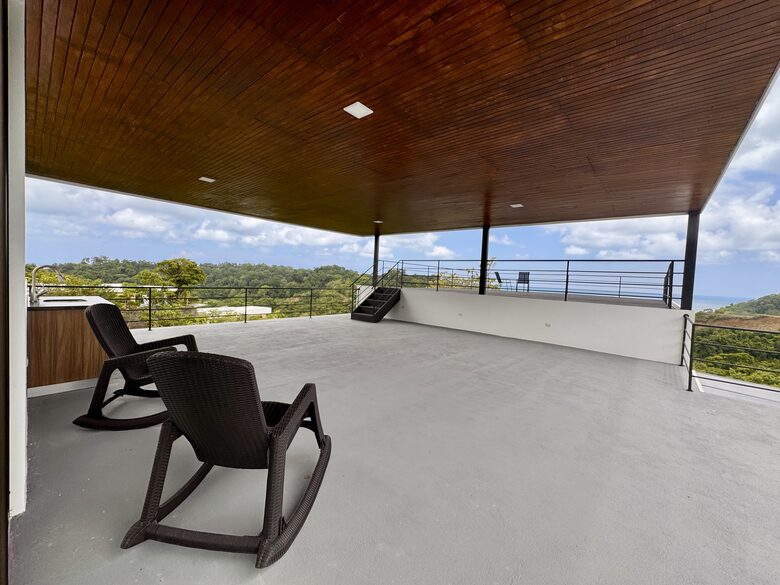 Modern Jungle Escape Near Jacó - Jacó, Costa Rica