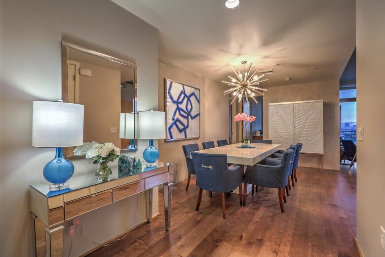 Chic Loft with Skyline Views in Downtown Vegas - Las Vegas, Nevada