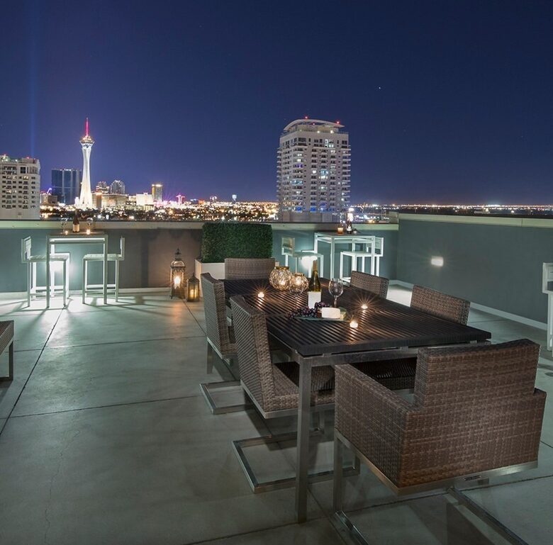 Chic Loft with Skyline Views in Downtown Vegas - Las Vegas, Nevada