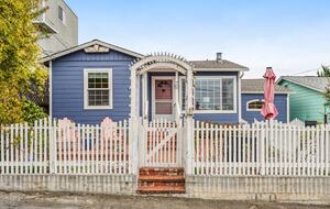 Harbor Hideaway: Coastal Comfort in Santa Cruz - Santa Cruz, California